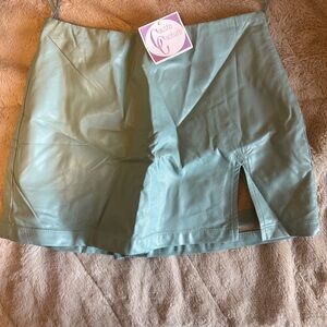 Green Faux Leather Skort Size Small